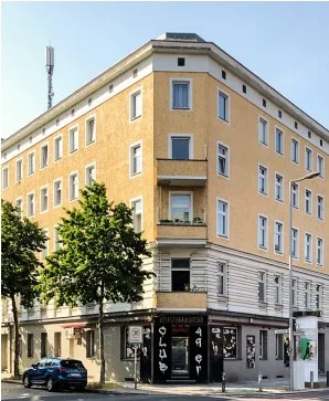 Sofort bezugsfreie 1-Zimmer-Altbauwohnung unweit der Altstadt Spandau — photo 1